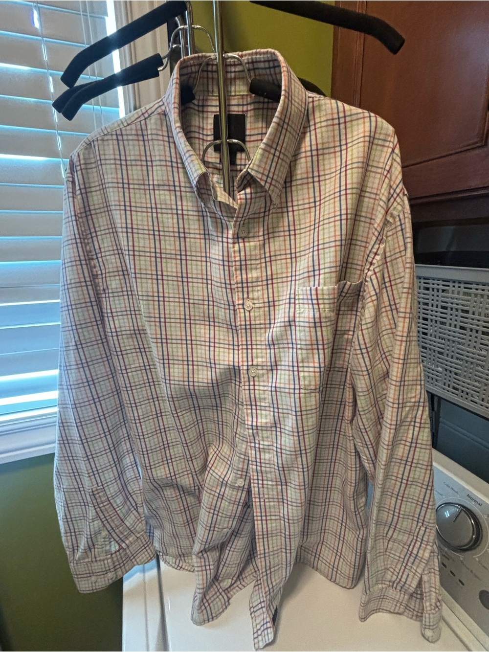 Long-Sleeve Button-Down Plaid Shirt in White with Red & Blue Lines